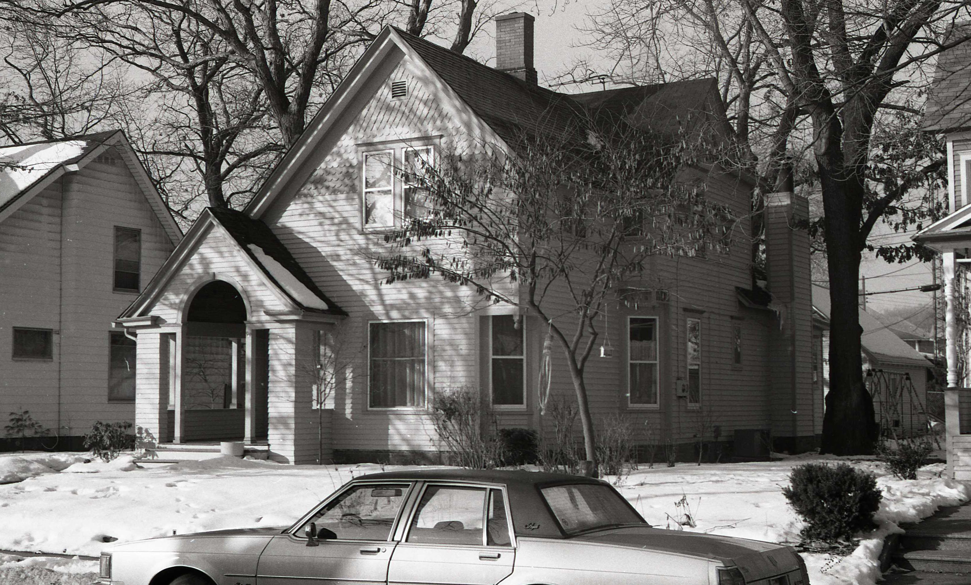 817 Forest Avenue